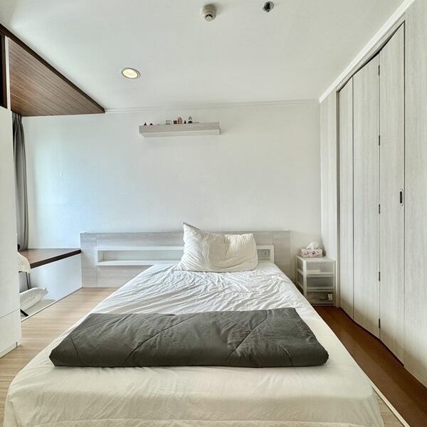 ขายด่วน Ideo Q Ratchathewi (ไอดีโอ คิว ราชเทวี) 34 sqm. ใกล้ BTS ราชเทวี Tel 0812769999