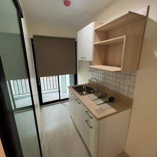 ขายคอนโด B-Loft Sukhumvit 115 รีโนเวทใหม่ พร้อมอยู่ 26 ตรม. 1 ห้องนอน 1 ห้องน้ำ ห่าง BTS ปู่เจ้า 500 ม. โทร 089-686-5507