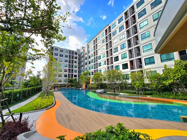 ขายคอนโดใหม่ ติด ม.เกษตรศาสตร์ ศรีราชา dcondo vale ศรีราชา โทร 0931681685 ลากกระเป๋าใบเดียวเข้าอยู่ได้เลย