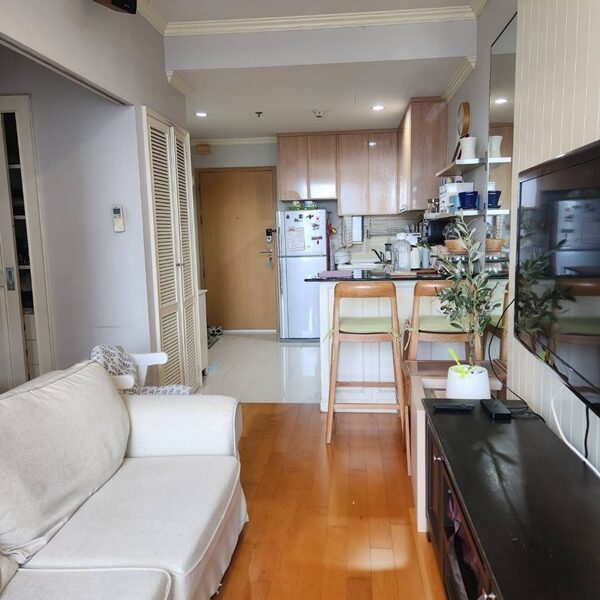 ให้เช่าคอนโด Villa Rachathewi เดินทางสะดวกใกล้รถไฟฟ้า ห้องสตูดิโอ 40 ตรม. ตกแต่ง เฟอร์นิเจอร์พร้อมอยู่ โทร 0869154441