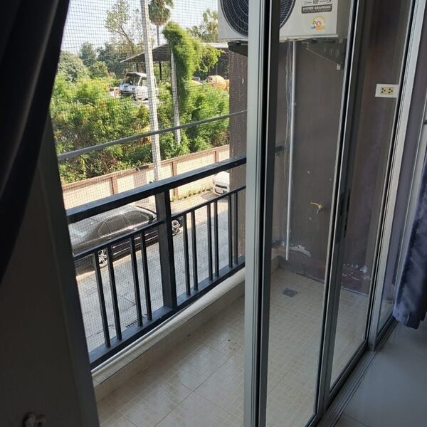 ขายด่วน! Cape Town Condominium อมตะชลบุรี ตึก B ชั้น 2 ราคาพิเศษ เดินทางสะดวก โทร 065-5639565