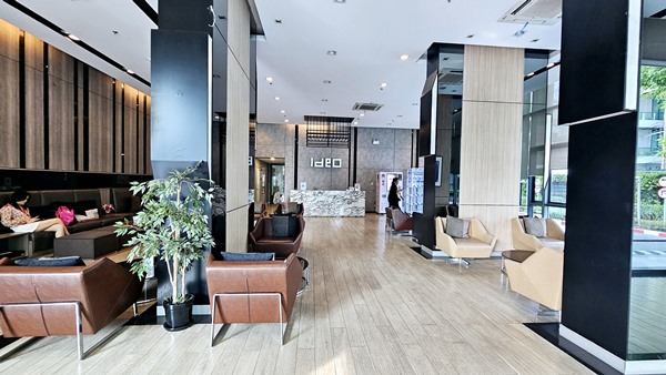 ขายคอนโดพร้อมผู้เช่า! Ideo Wutthakat ราคาดีมาก! เฟอร์ครบ ใกล้ BTS วุฒากาศ เพียง 2.59 ล้าน โทร 088-982-2946