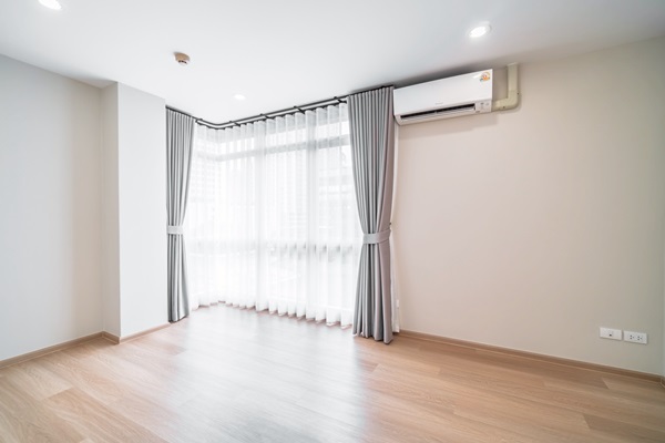 ขายด่วนคอนโด The Link Sukhumvit 50 ทำเลทอง ใจกลางสุขุมวิท ห้องมุม รีโนเวทใหม่ ไม่เคยปล่อยเช่า 2.89ล. โทร 061-3629235