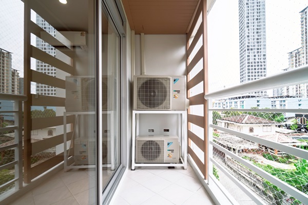 ขายด่วนคอนโด The Link Sukhumvit 50 ทำเลทอง ใจกลางสุขุมวิท ห้องมุม รีโนเวทใหม่ ไม่เคยปล่อยเช่า 2.89ล. โทร 061-3629235