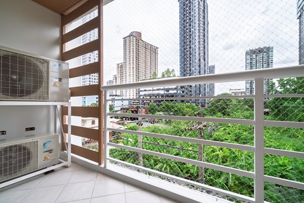 ขายด่วนคอนโด The Link Sukhumvit 50 ทำเลทอง ใจกลางสุขุมวิท ห้องมุม รีโนเวทใหม่ ไม่เคยปล่อยเช่า 2.89ล. โทร 061-3629235