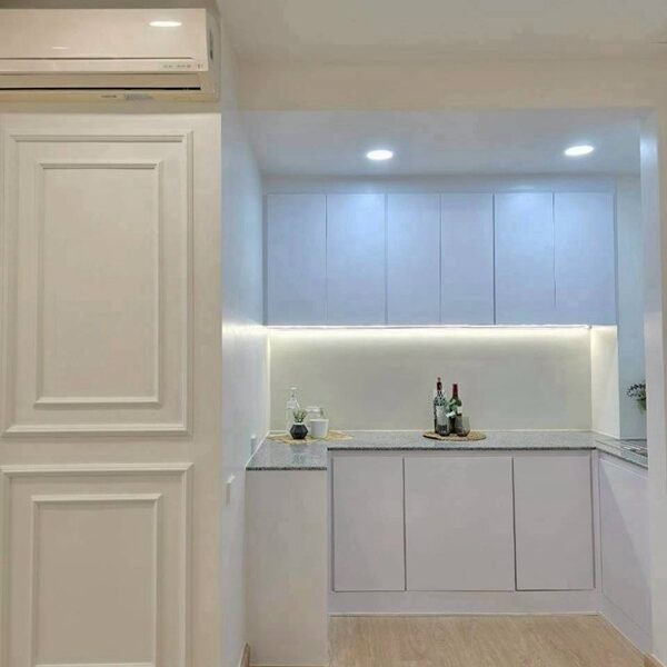 ขายคอนโด The IRIS Rama 9 - Srinakarin ใกล้เดอะมอลล์ รามคำแหง เฟอร์ครบ พร้อมเข้าอยู่ โทร 085-8266936