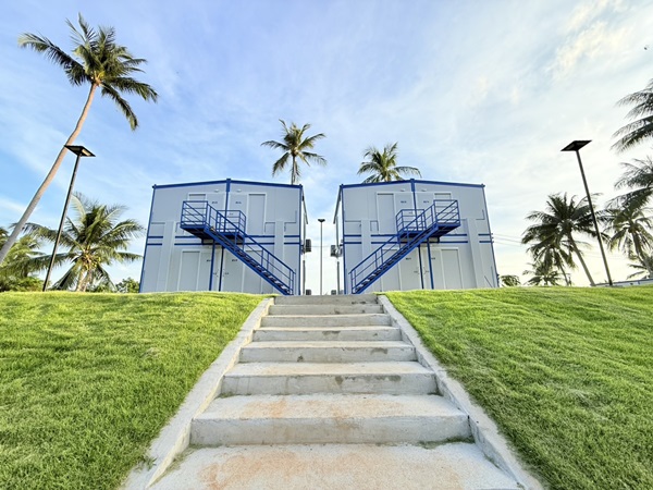 โปรโมชั่น พิเศษ ปีใหม่ (MADOL) มาดลรีสอร์ท เกาะสมุย มาว่ายนํ้า อาบแดด หรือผ่อนคลายและชมวิว พักผ่อนหย่อนใจ โทร. 0641952773