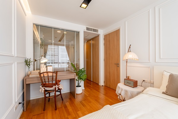 The Nest Ploenchit | Newly Renovated 1BR in Prime CBD — Move-in Ready Tel 062-992-5599