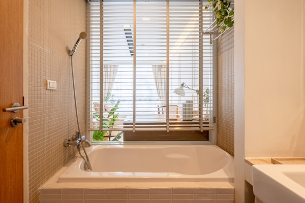 The Nest Ploenchit | Newly Renovated 1BR in Prime CBD — Move-in Ready Tel 062-992-5599