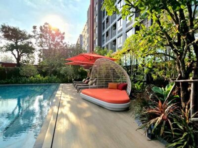 ดีคอนโด วิวิด รังสิต คอนโดตรงข้าม ม.กรุงเทพ ข้ามสะพานลอยก็ถึงมหาลัย พร้อมอยู่! โทร 0616161426
